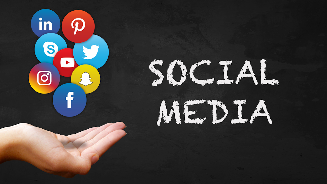 Benefits of Outsourcing Social Media Management